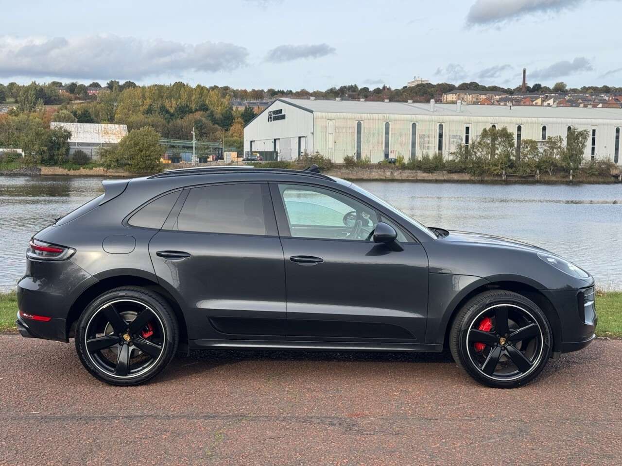 2019 PORSCHE MACAN 2019 PORSCHE MACAN