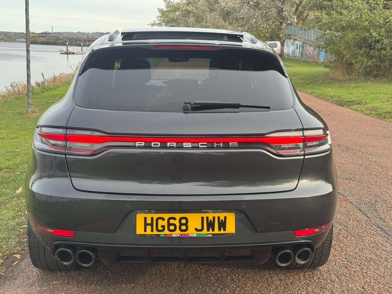 2019 PORSCHE MACAN 2019 PORSCHE MACAN