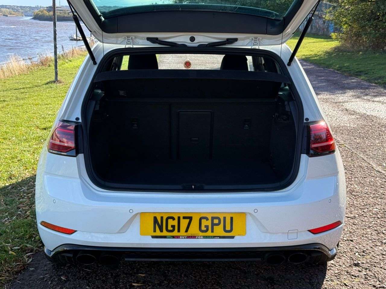 2017 VOLKSWAGEN GOLF 2017 VOLKSWAGEN GOLF