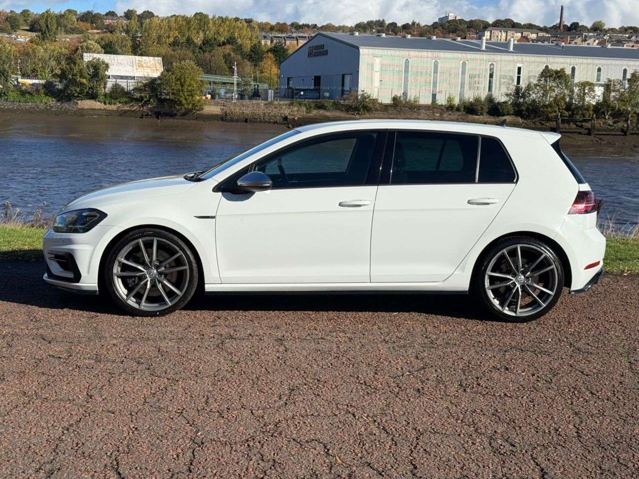 2017 VOLKSWAGEN GOLF 2017 VOLKSWAGEN GOLF