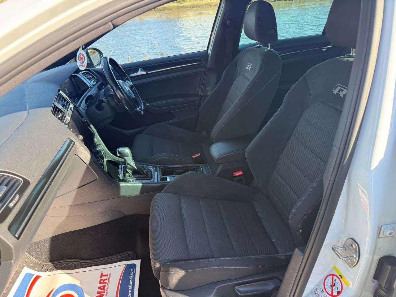 2017 VOLKSWAGEN GOLF 2017 VOLKSWAGEN GOLF