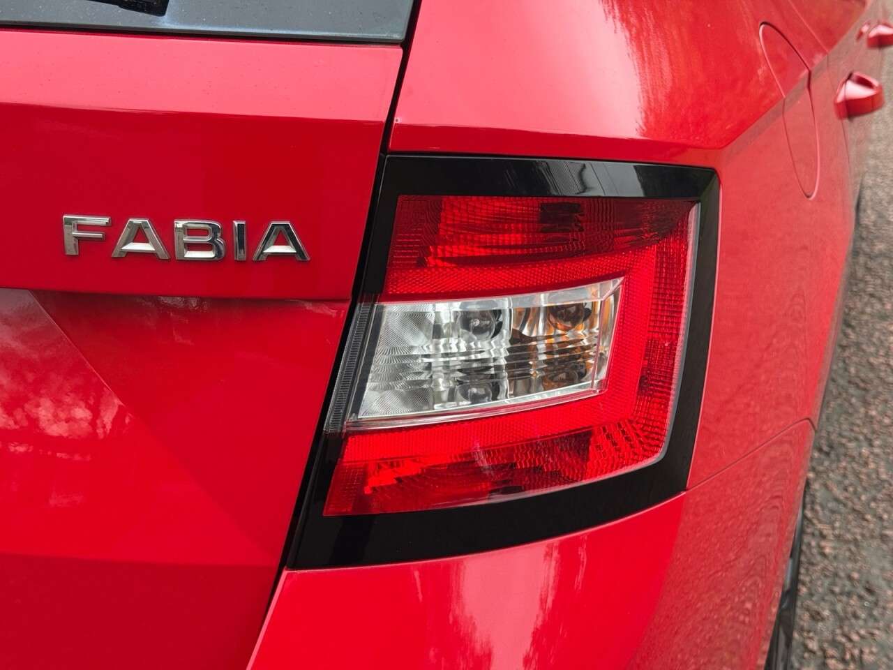 2015 SKODA FABIA 2015 SKODA FABIA