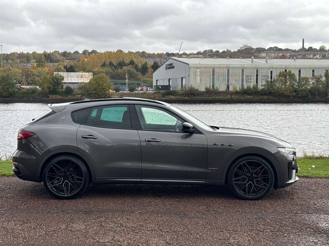 2019 MASERATI LEVANTE 2019 MASERATI LEVANTE