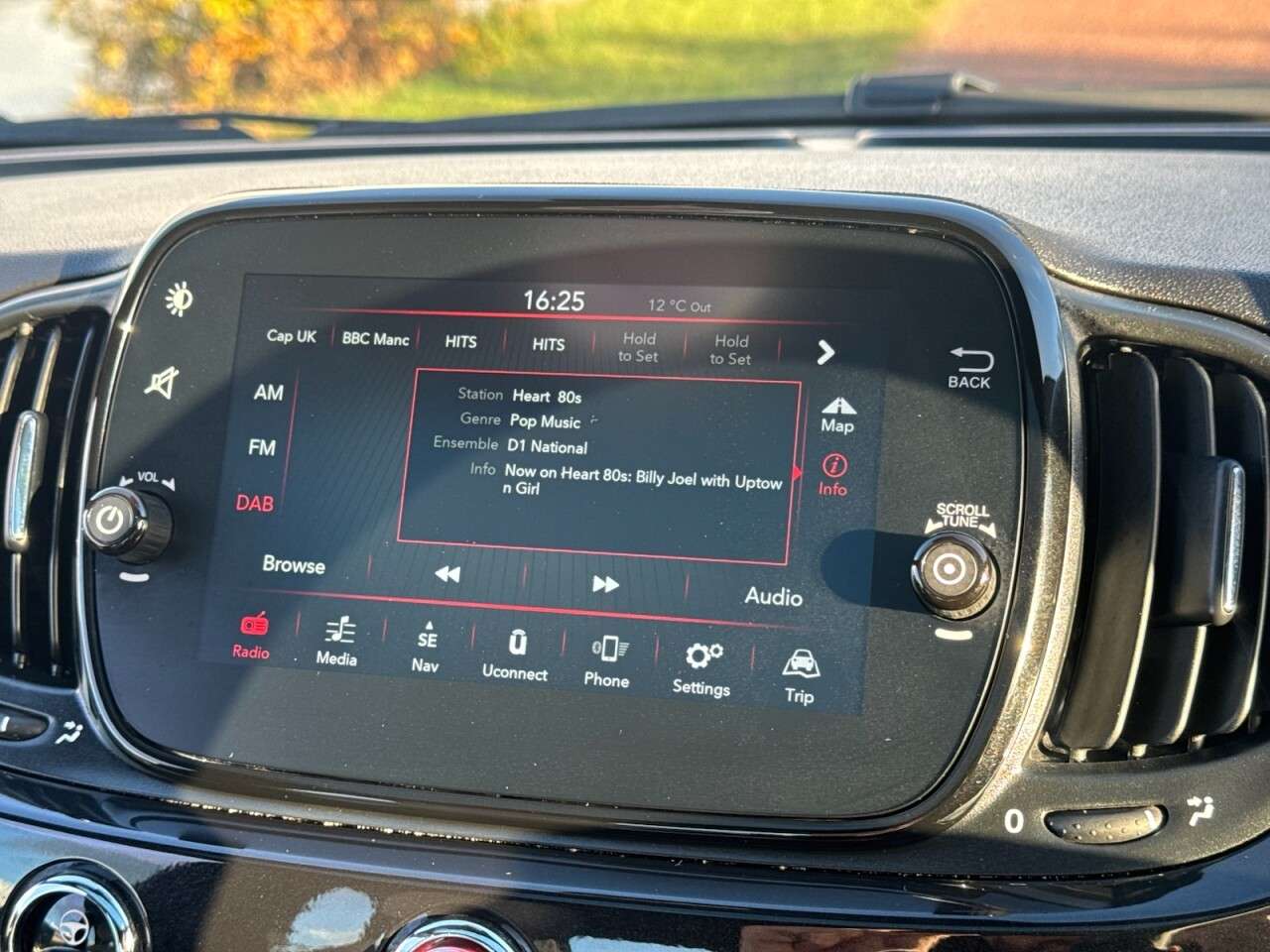 2022 FIAT 500 2022 FIAT 500