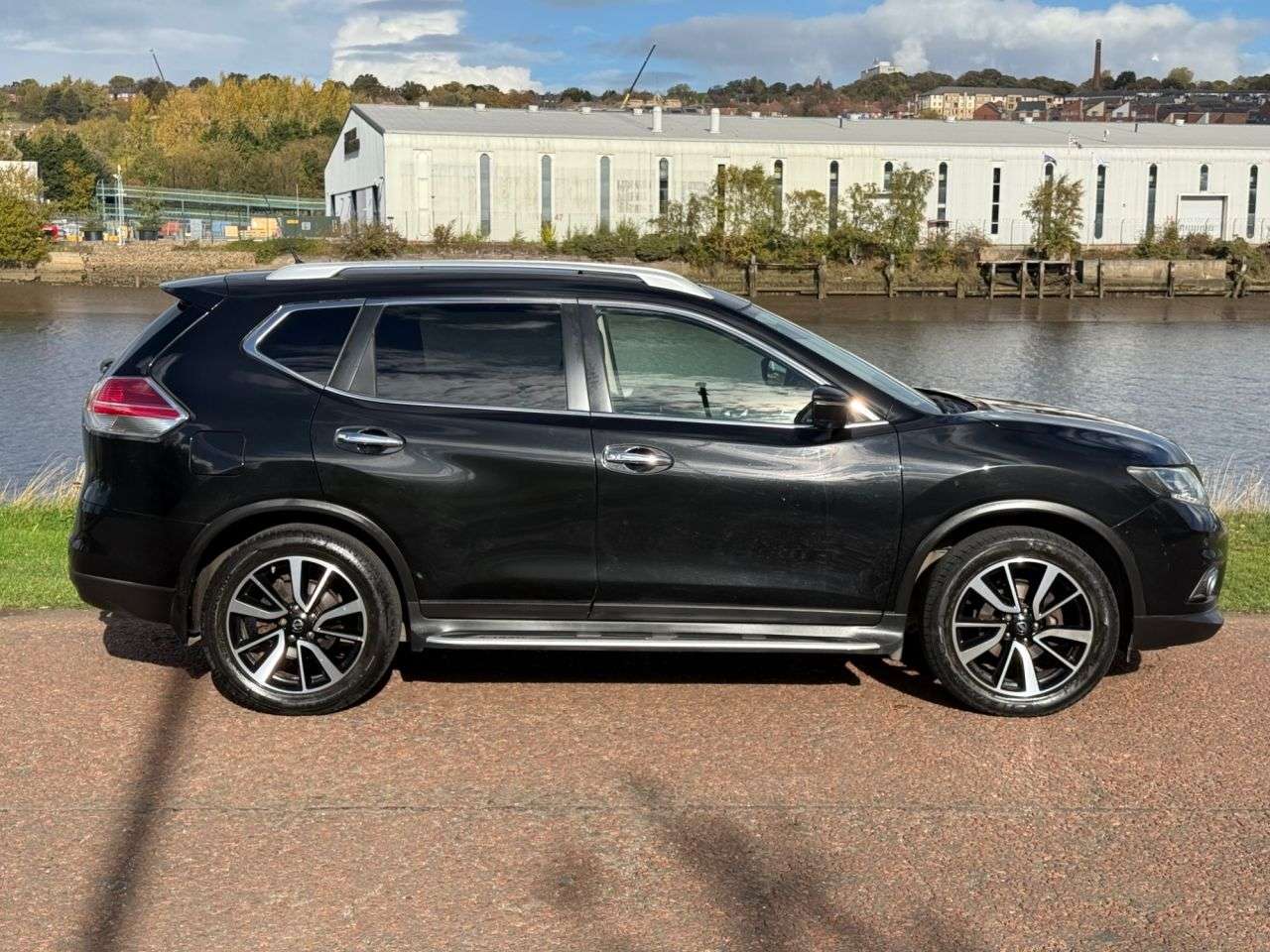A 2015 NISSAN X-TRAIL 1.6 DIG-T n-tec SUV 5dr Petrol Manual Euro 6 (s/s) (163 ps) **CRUISE CONTRO A 2015 NISSAN X-TRAIL 1.6 DIG-T n-tec SUV 5dr Petrol Manual Euro 6 (s/s) (163 ps) **CRUISE CONTRO