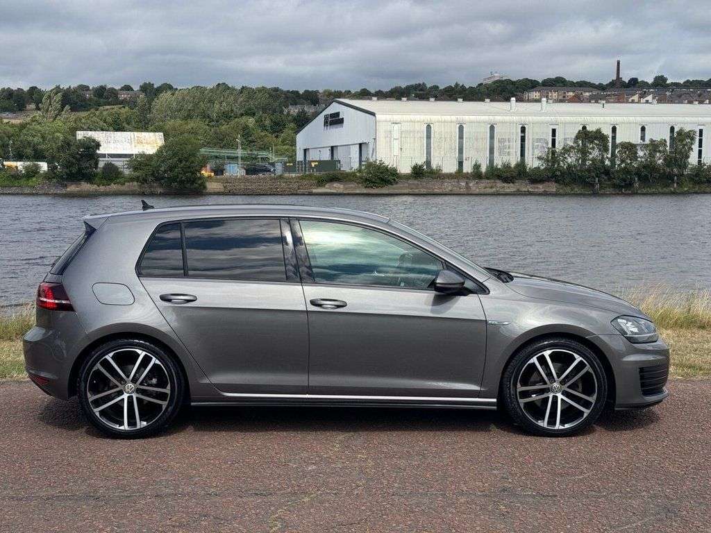 2015 VOLKSWAGEN GOLF 2015 VOLKSWAGEN GOLF