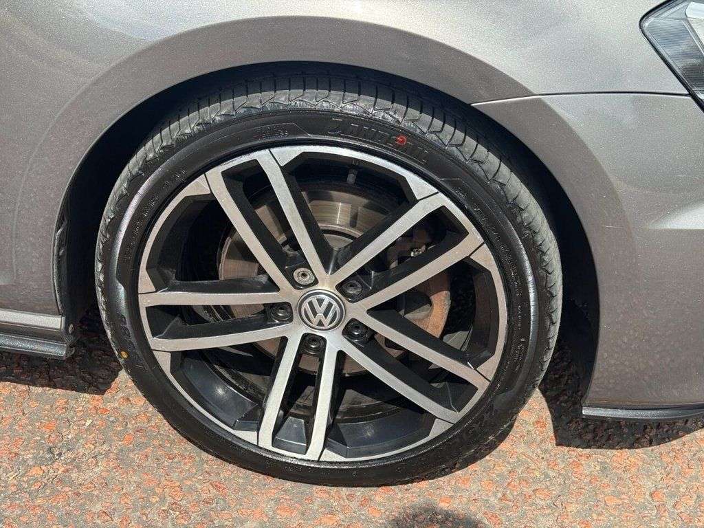 2015 VOLKSWAGEN GOLF 2015 VOLKSWAGEN GOLF