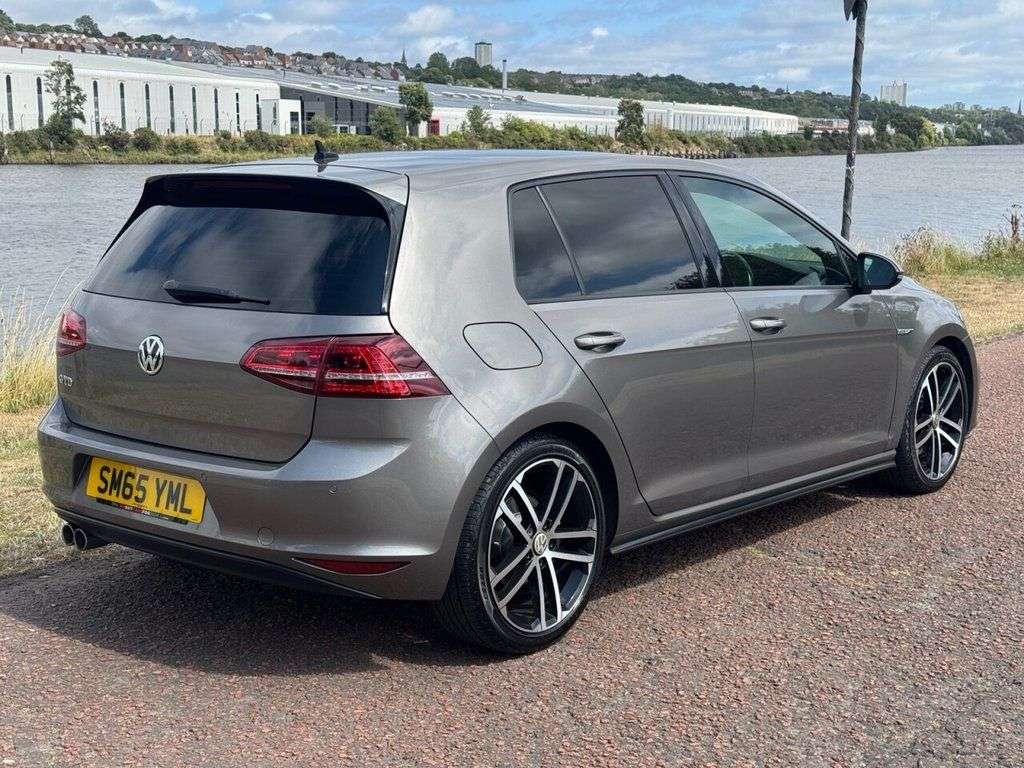 2015 VOLKSWAGEN GOLF 2015 VOLKSWAGEN GOLF