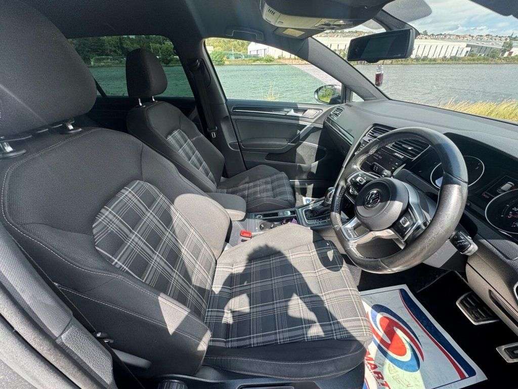 2015 VOLKSWAGEN GOLF 2015 VOLKSWAGEN GOLF