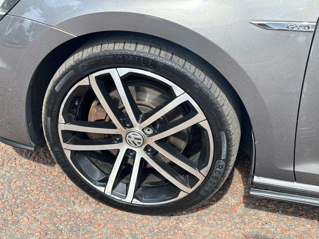 2015 VOLKSWAGEN GOLF 2015 VOLKSWAGEN GOLF