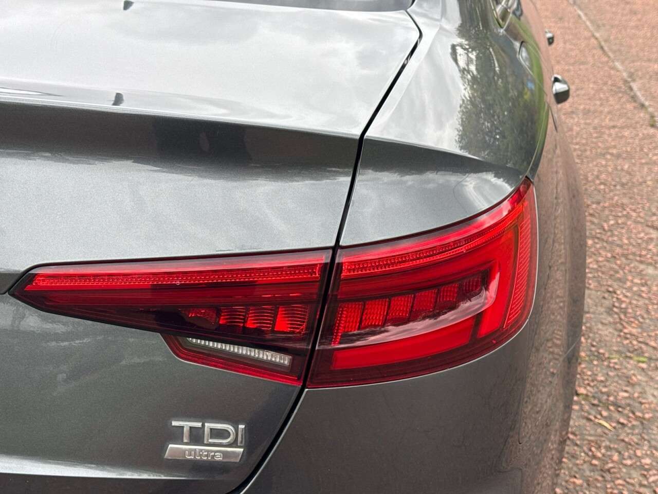 2016 AUDI A4 2016 AUDI A4