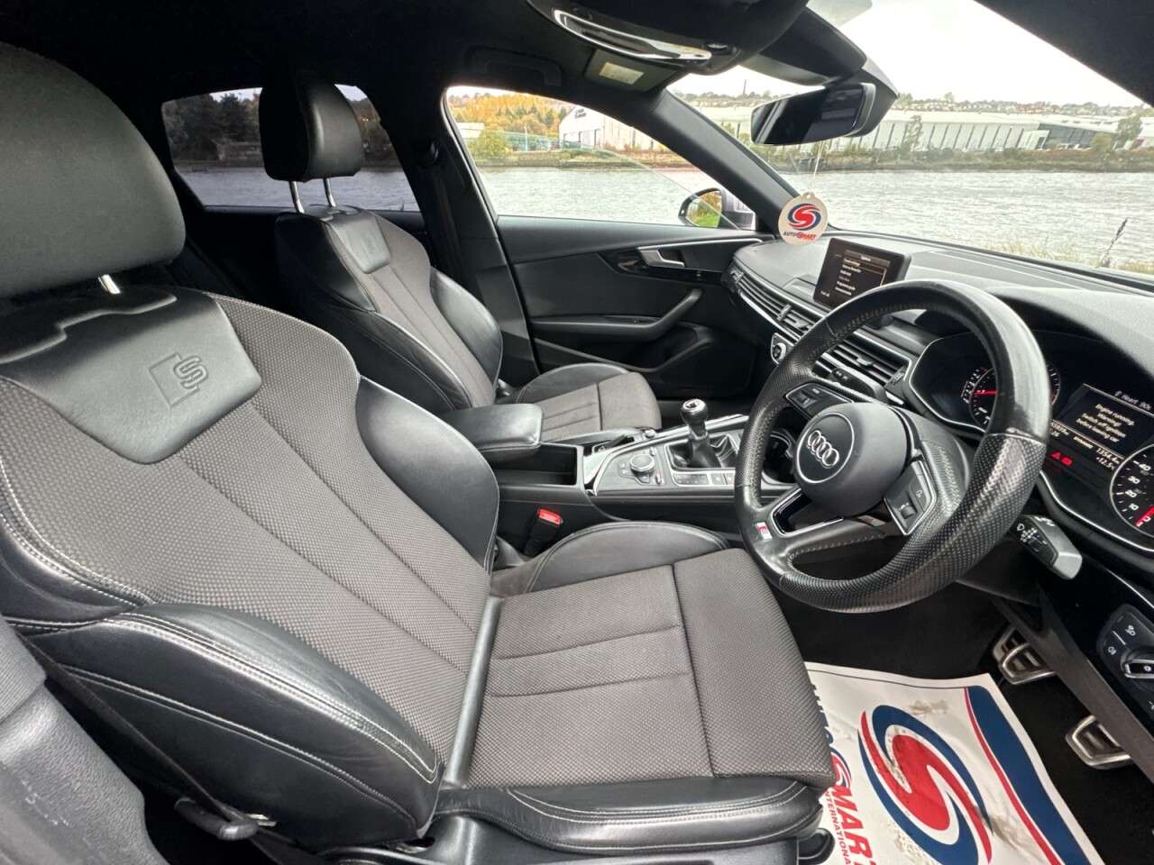 2016 AUDI A4 2016 AUDI A4