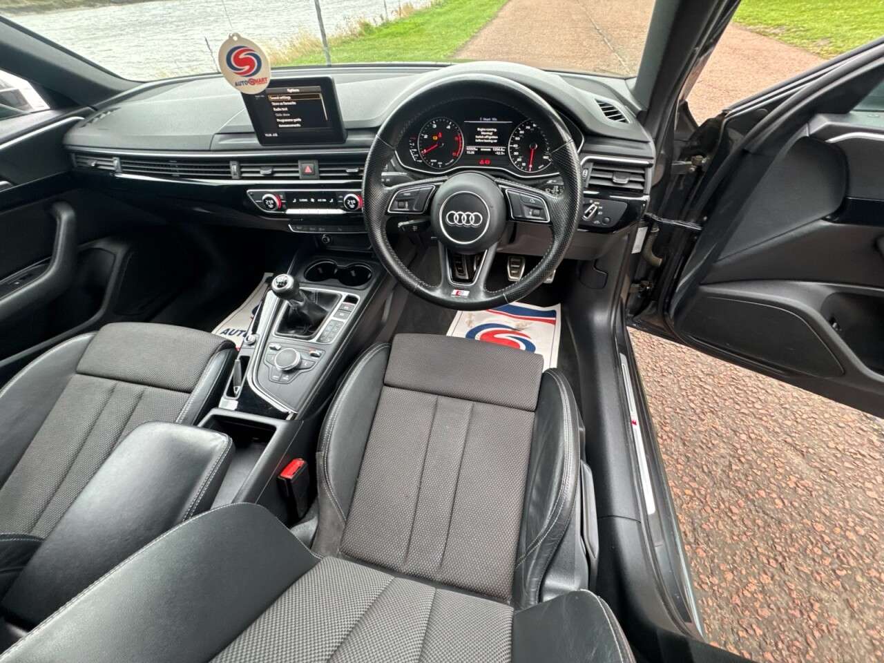 2016 AUDI A4 2016 AUDI A4