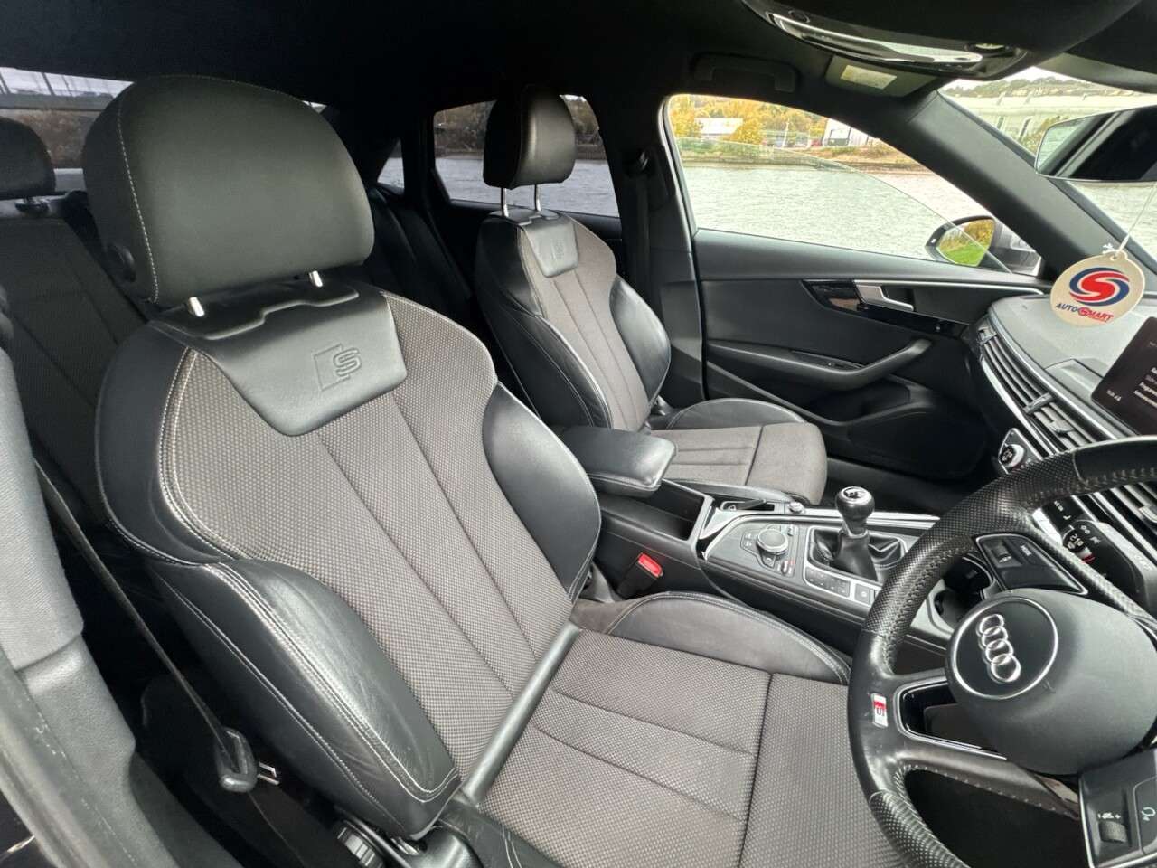 2016 AUDI A4 2016 AUDI A4