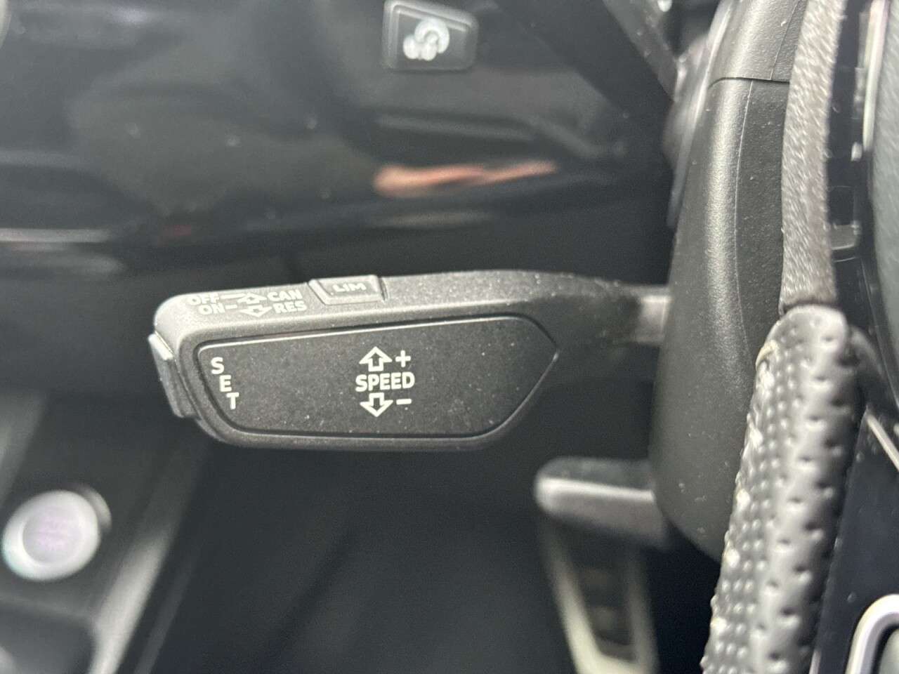 2016 AUDI A4 2016 AUDI A4