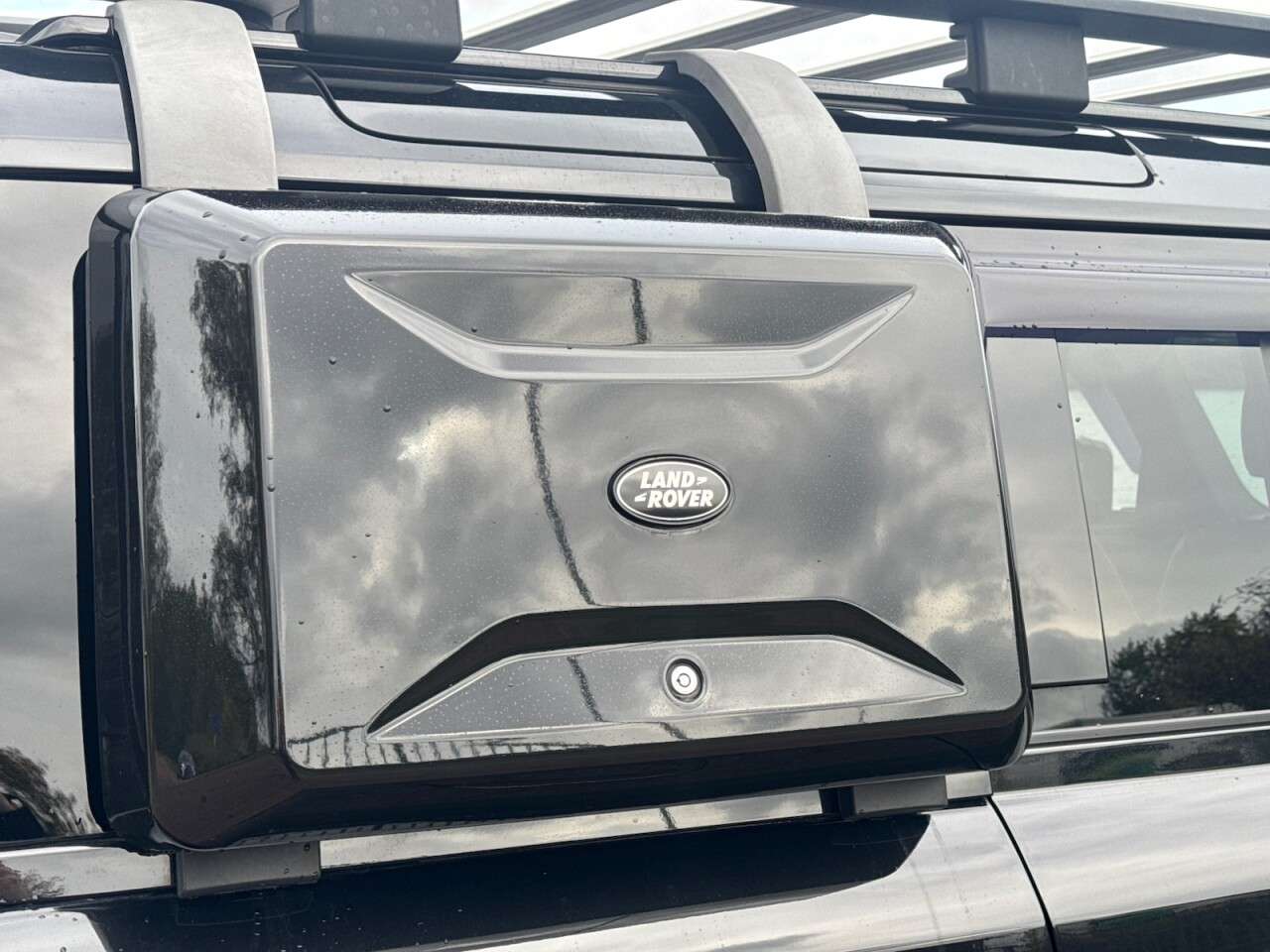 2022 LAND ROVER DEFENDER 110 2022 LAND ROVER DEFENDER 110