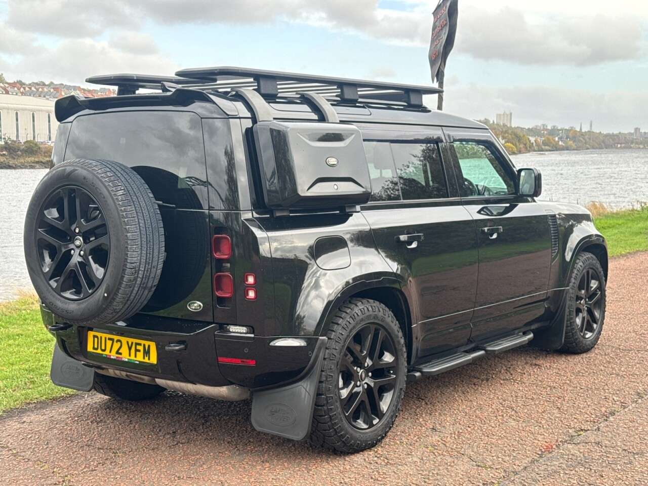 2022 LAND ROVER DEFENDER 110 2022 LAND ROVER DEFENDER 110