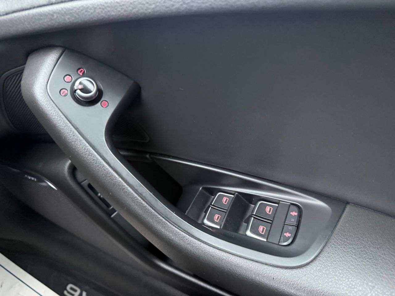 2014 AUDI A6 SALOON 2014 AUDI A6 SALOON