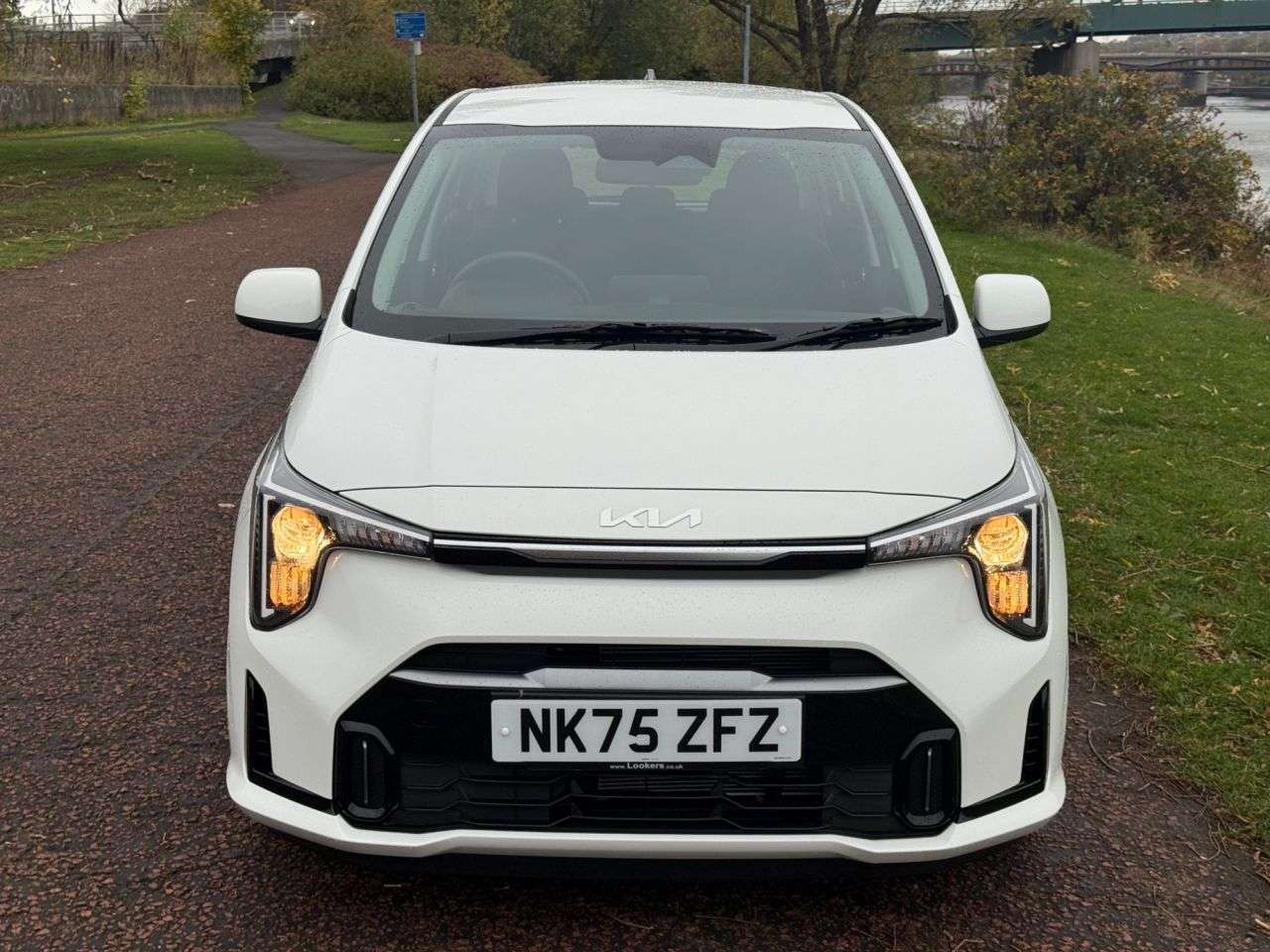 A 2025 KIA PICANTO 1.0 Pure Hatchback 5dr Petrol Manual Euro 6 (s/s) (67 bhp) **REVERSE CAMERA A 2025 KIA PICANTO 1.0 Pure Hatchback 5dr Petrol Manual Euro 6 (s/s) (67 bhp) **REVERSE CAMERA