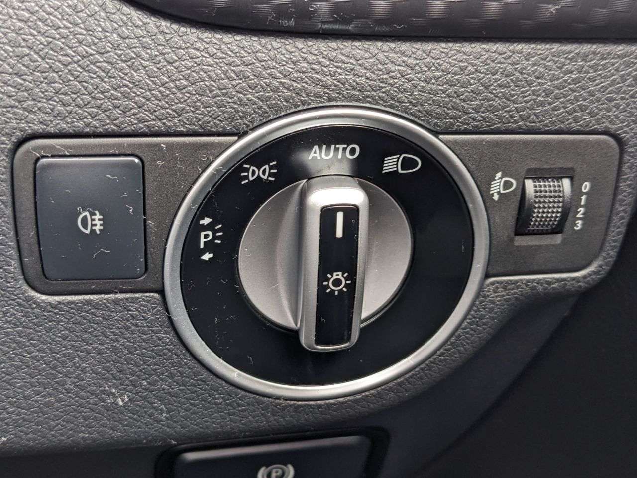 2017 MERCEDES-BENZ A CLASS 2017 MERCEDES-BENZ A CLASS