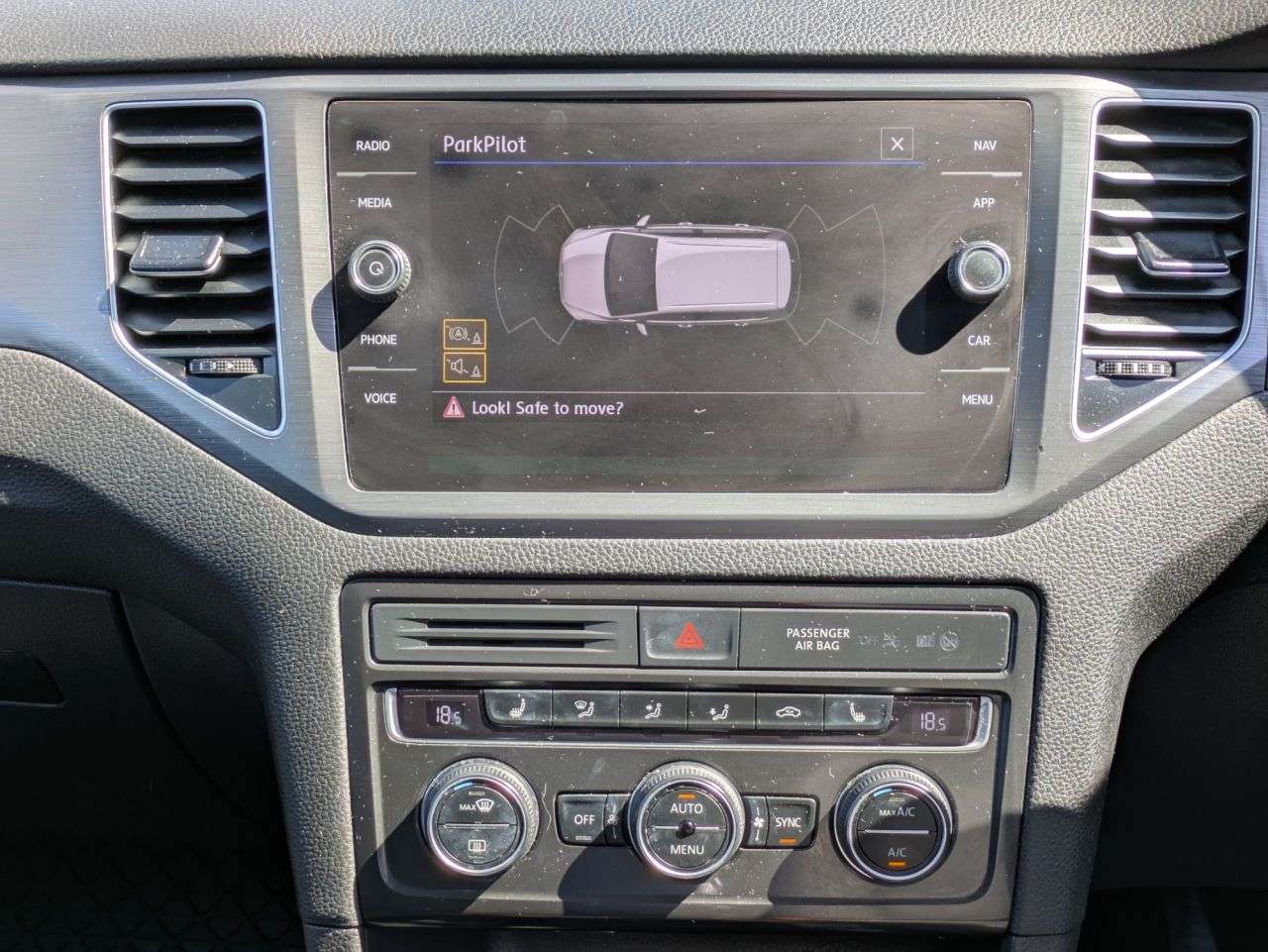 2019 VOLKSWAGEN GOLF SV 2019 VOLKSWAGEN GOLF SV