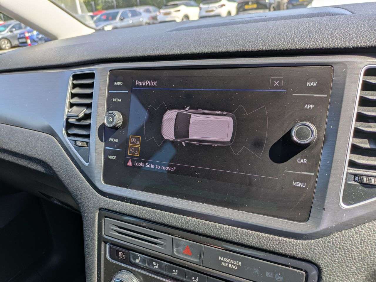 2019 VOLKSWAGEN GOLF SV 2019 VOLKSWAGEN GOLF SV