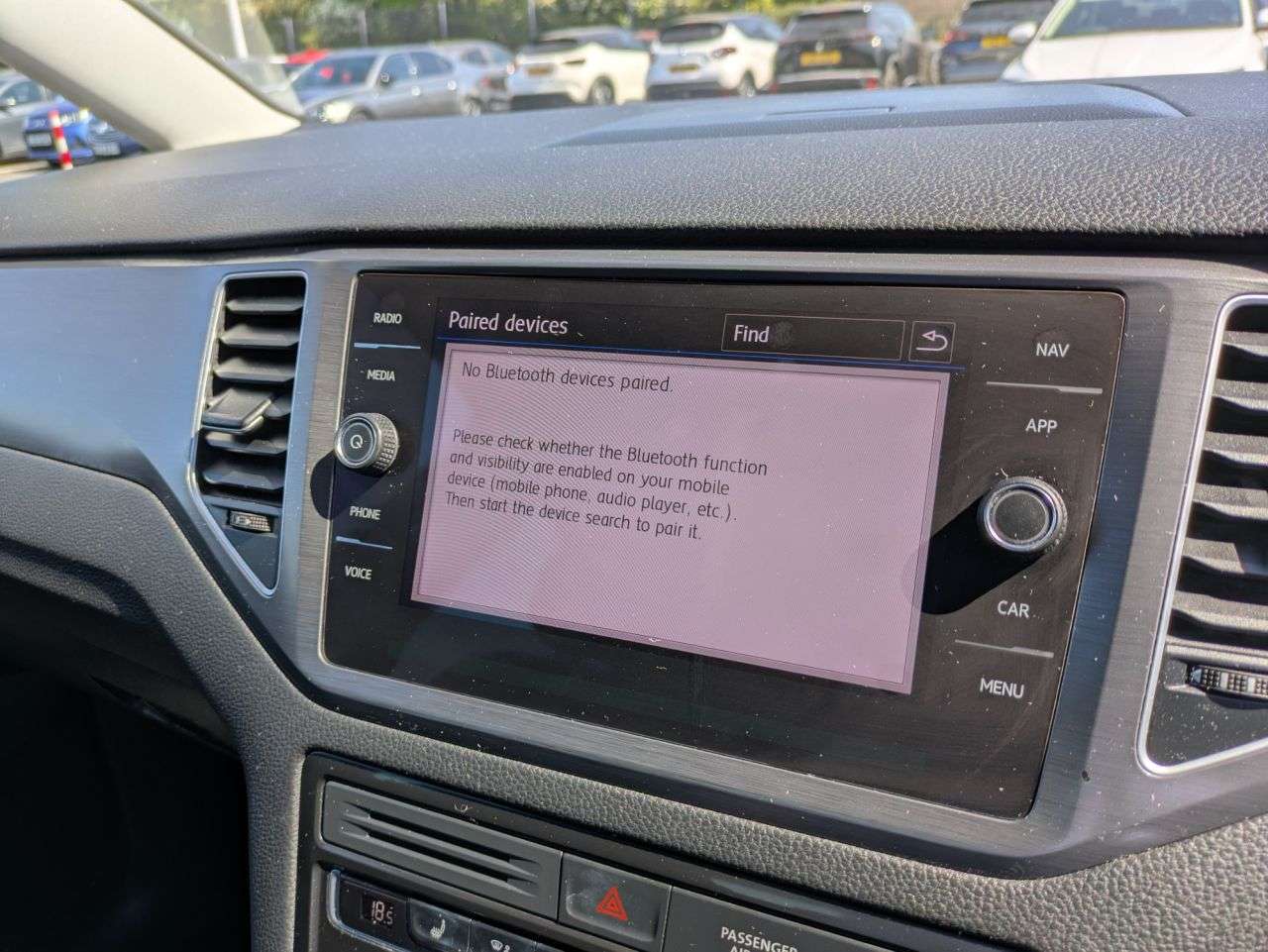 2019 VOLKSWAGEN GOLF SV 2019 VOLKSWAGEN GOLF SV