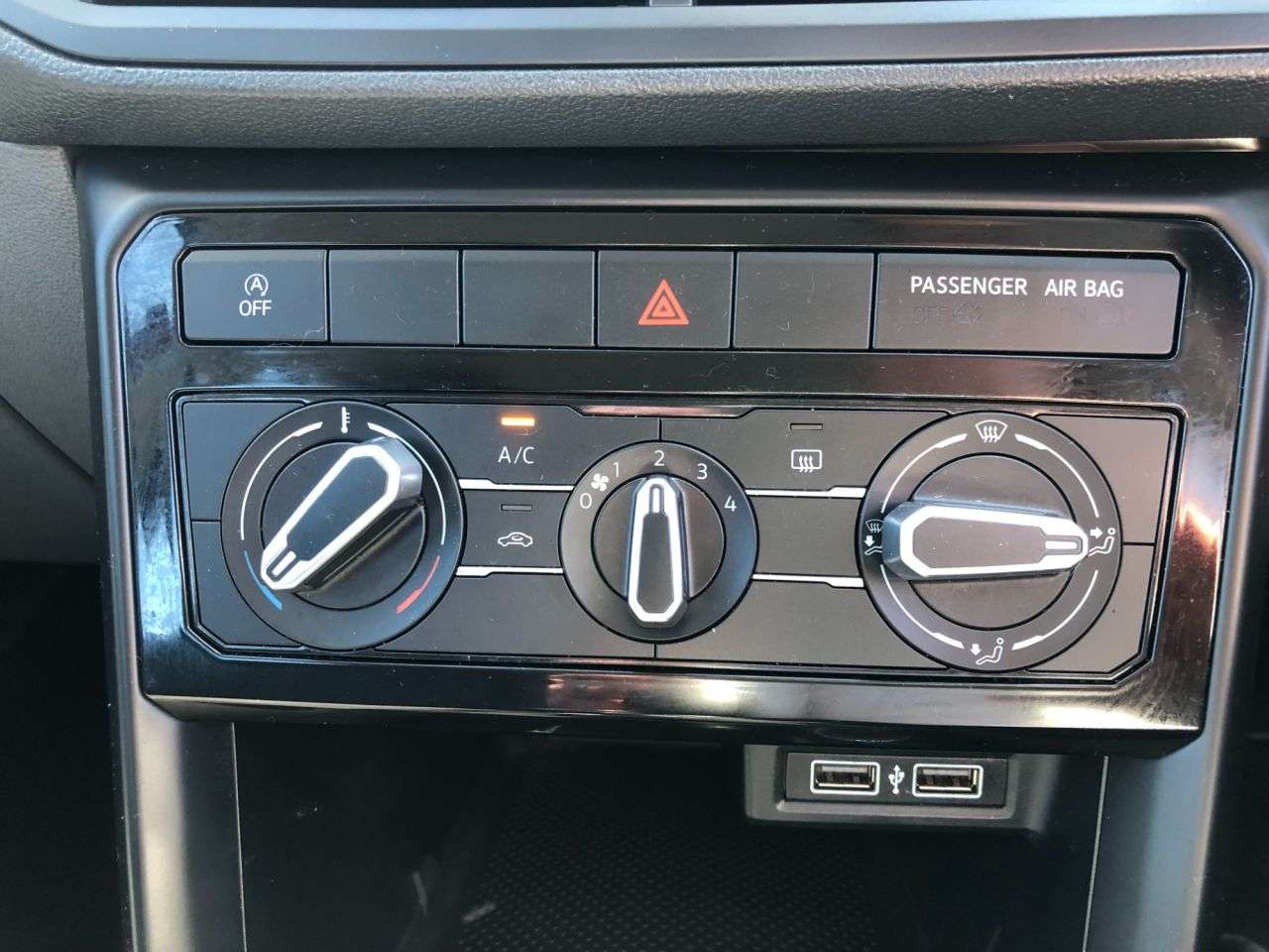 2019 VOLKSWAGEN T-CROSS 2019 VOLKSWAGEN T-CROSS