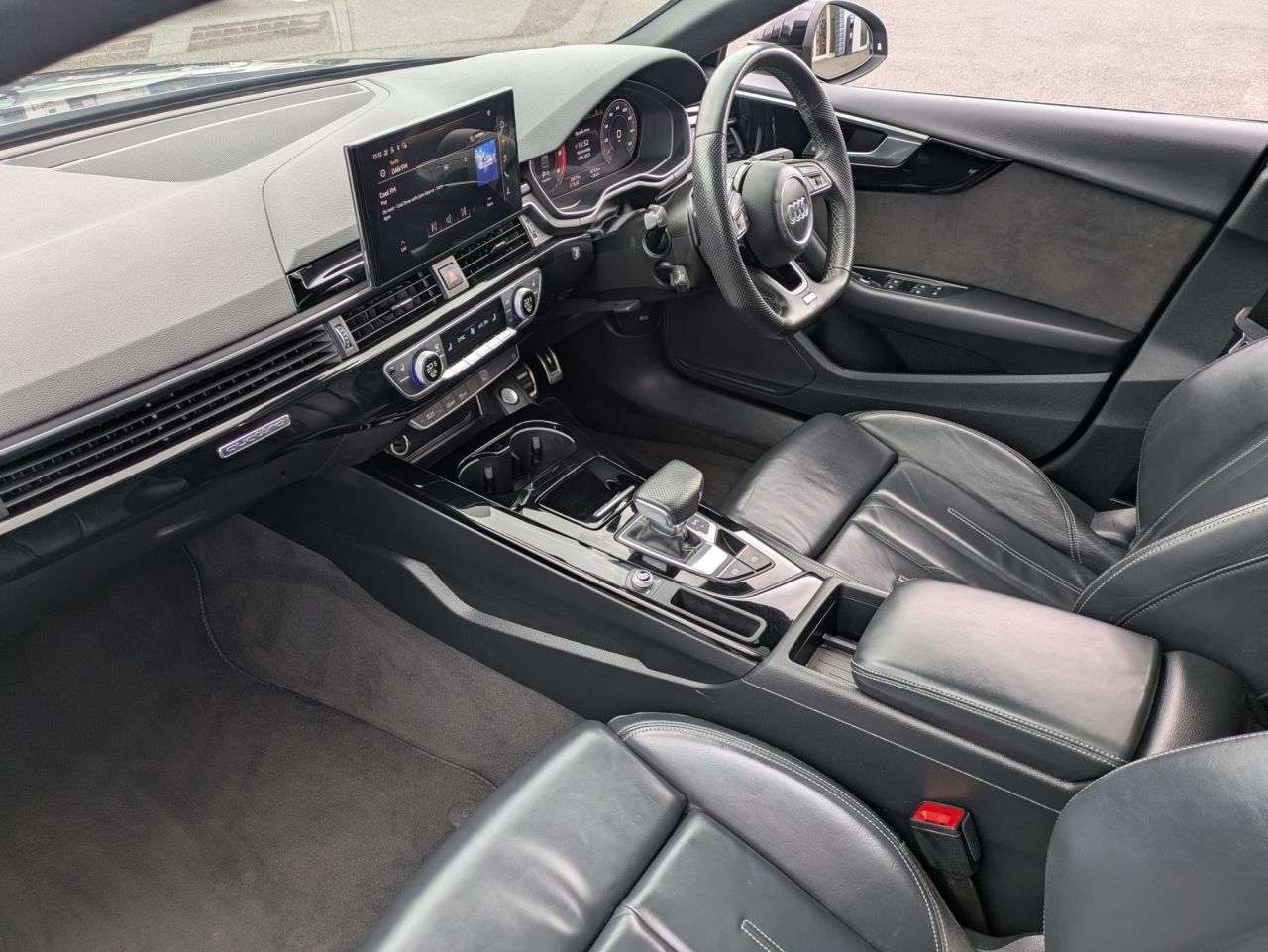 2021 AUDI A5 2021 AUDI A5