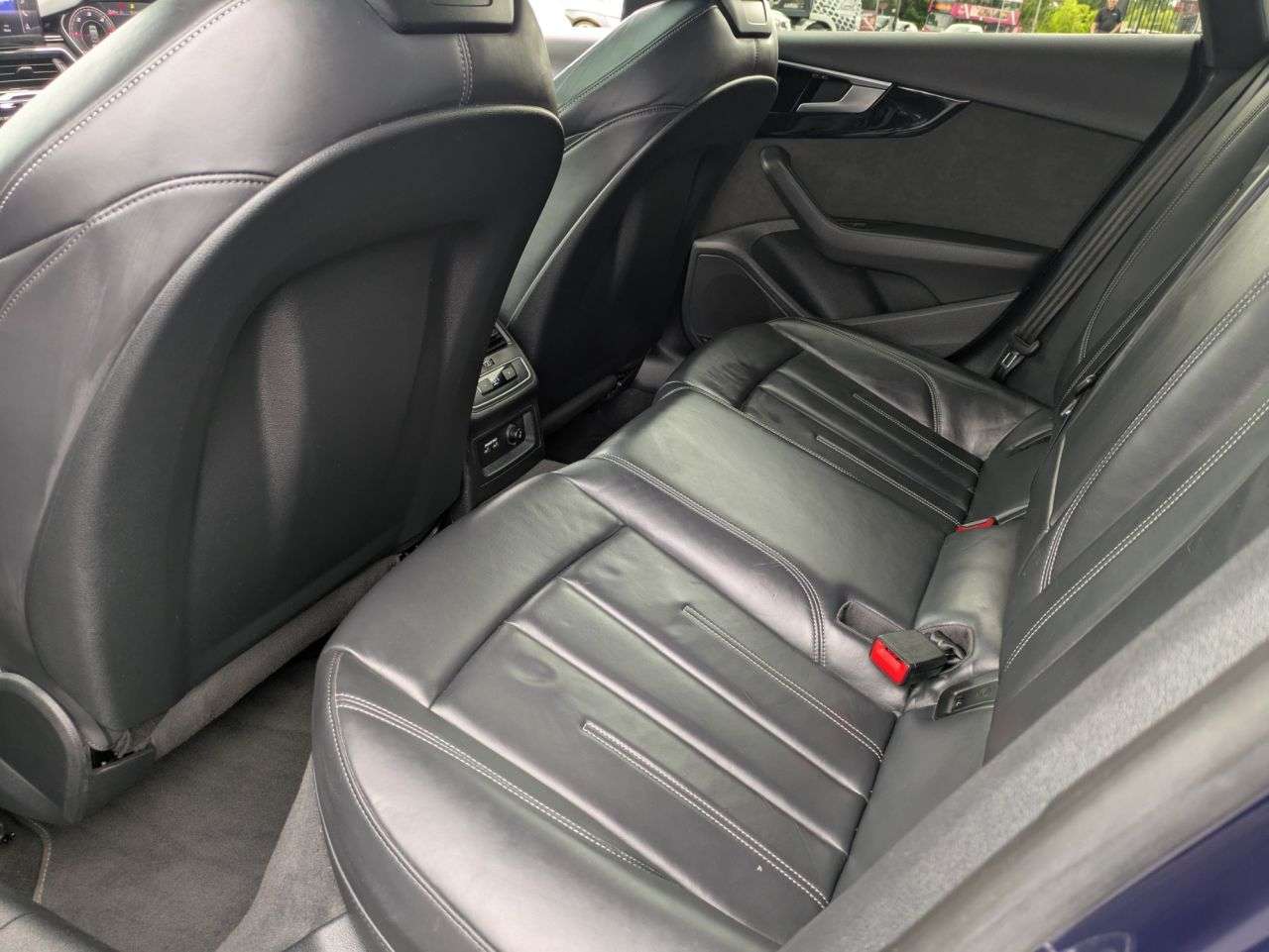 2021 AUDI A5 2021 AUDI A5