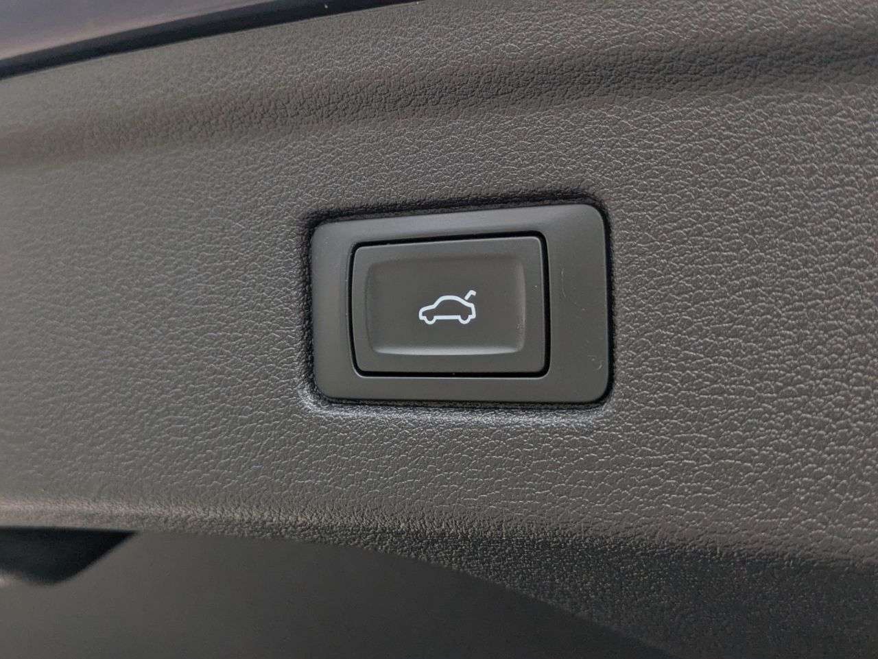 2021 AUDI A5 2021 AUDI A5