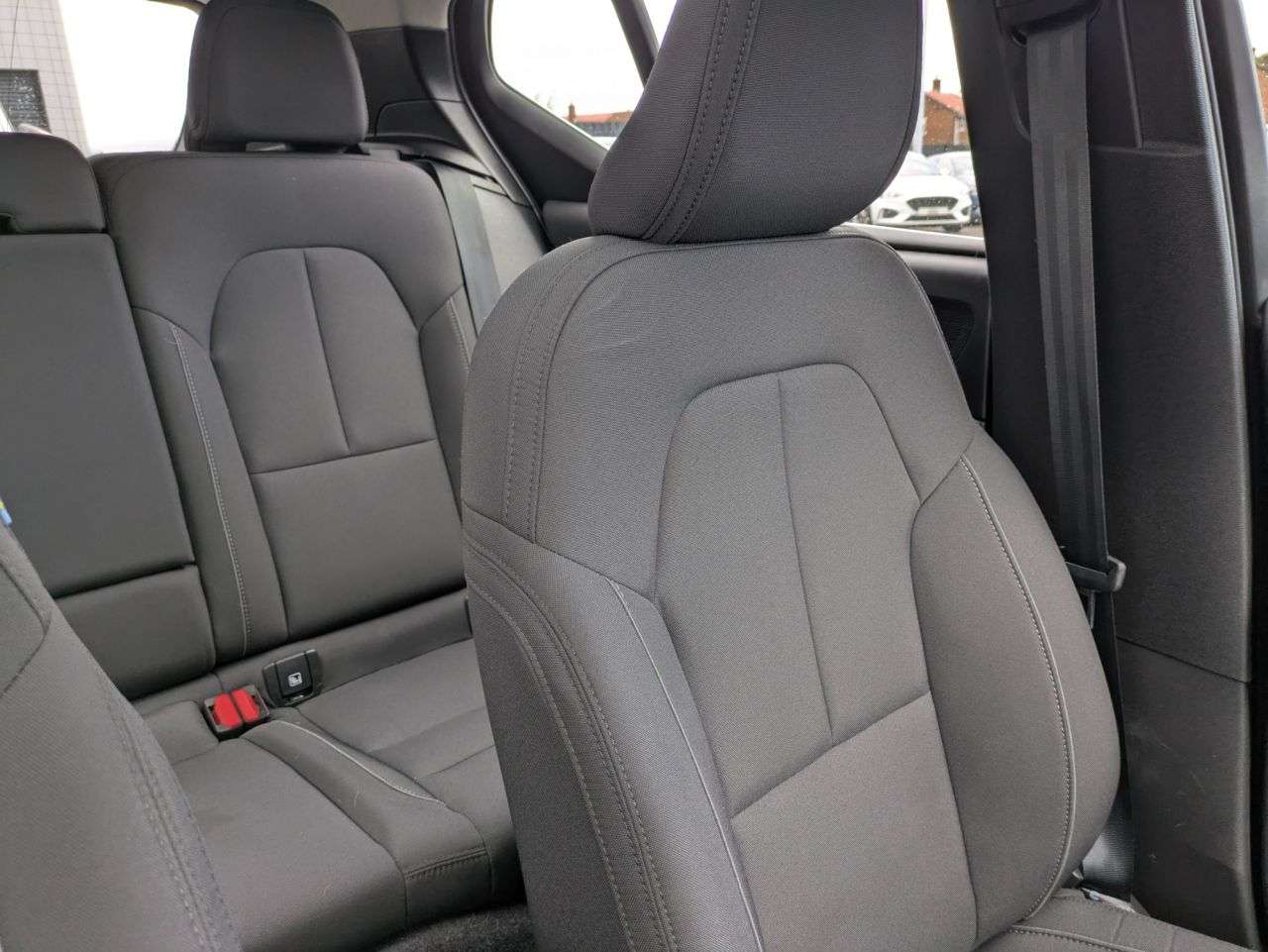 2022 VOLVO XC40 2022 VOLVO XC40