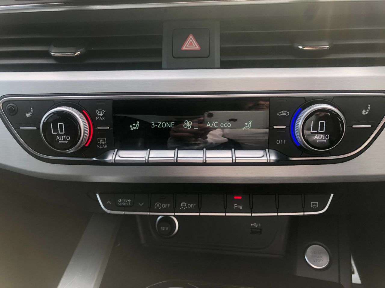 2021 AUDI A4 2021 AUDI A4