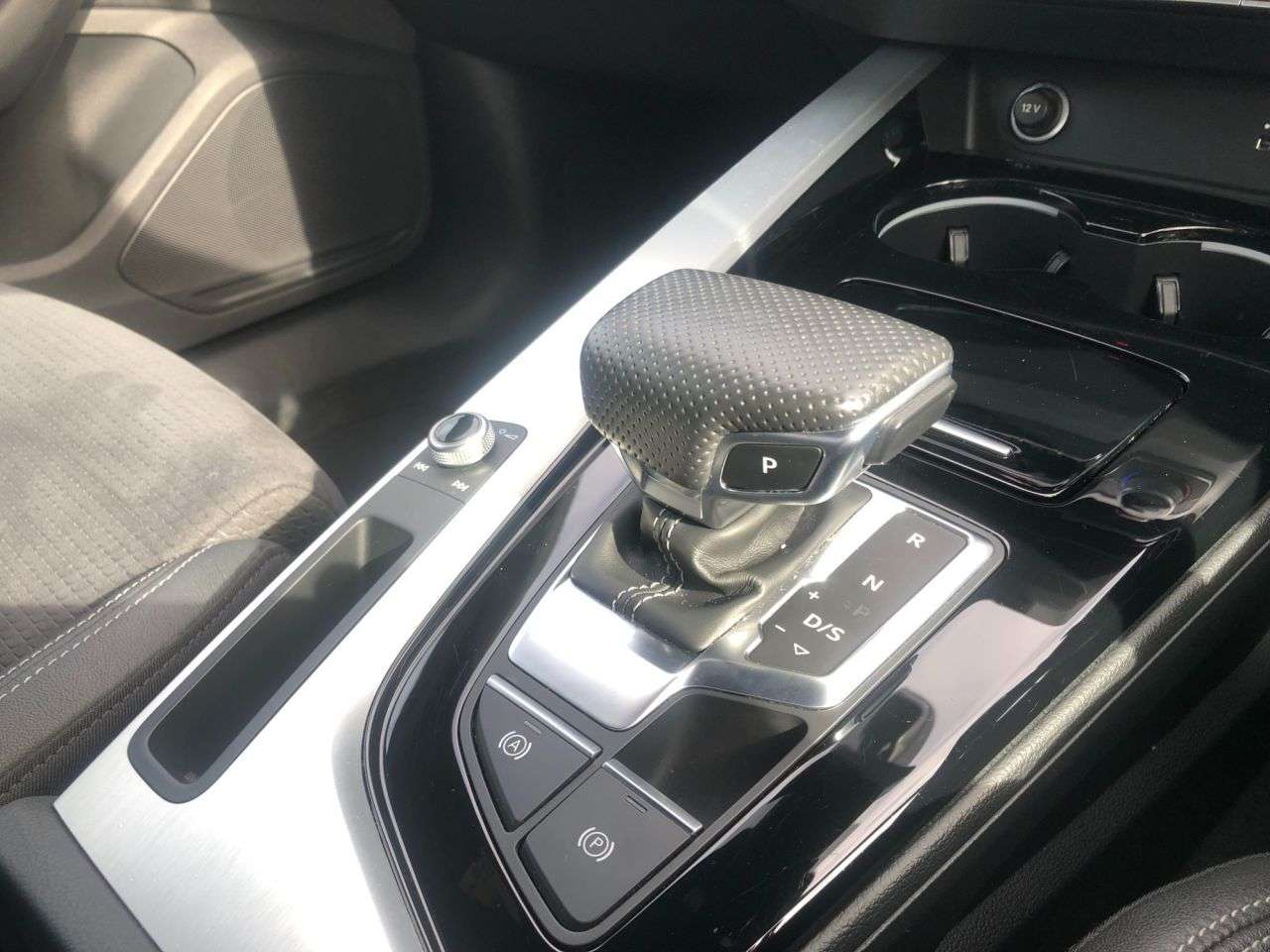 2021 AUDI A4 2021 AUDI A4