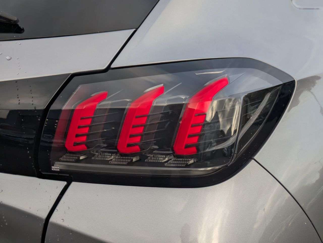 2023 PEUGEOT 208 2023 PEUGEOT 208