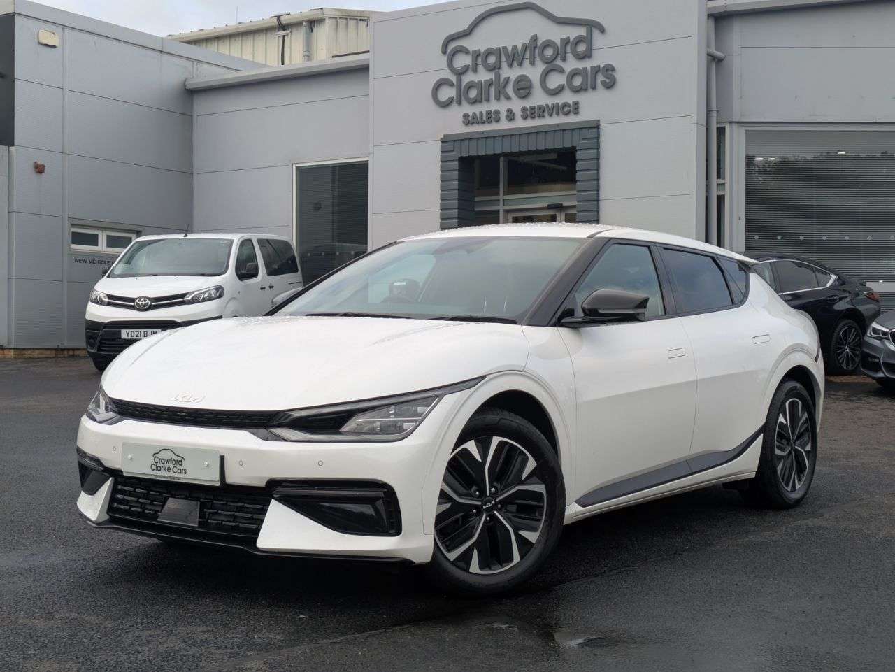 A 2022 KIA EV6 77.4kWh GT-Line Hatchback 5dr Electric Auto (225 bhp) A 2022 KIA EV6 77.4kWh GT-Line Hatchback 5dr Electric Auto (225 bhp)