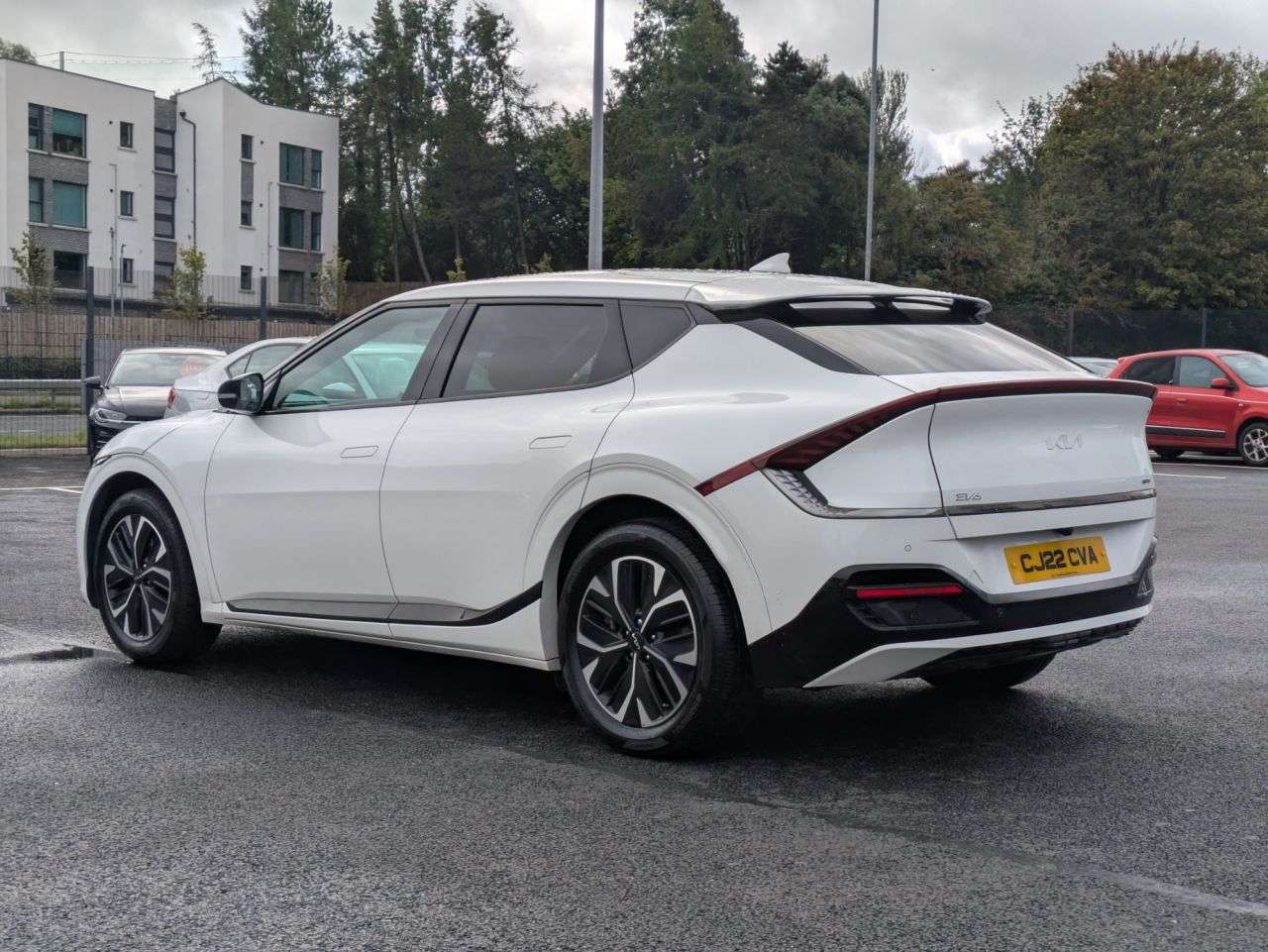 A 2022 KIA EV6 77.4kWh GT-Line Hatchback 5dr Electric Auto (225 bhp) A 2022 KIA EV6 77.4kWh GT-Line Hatchback 5dr Electric Auto (225 bhp)