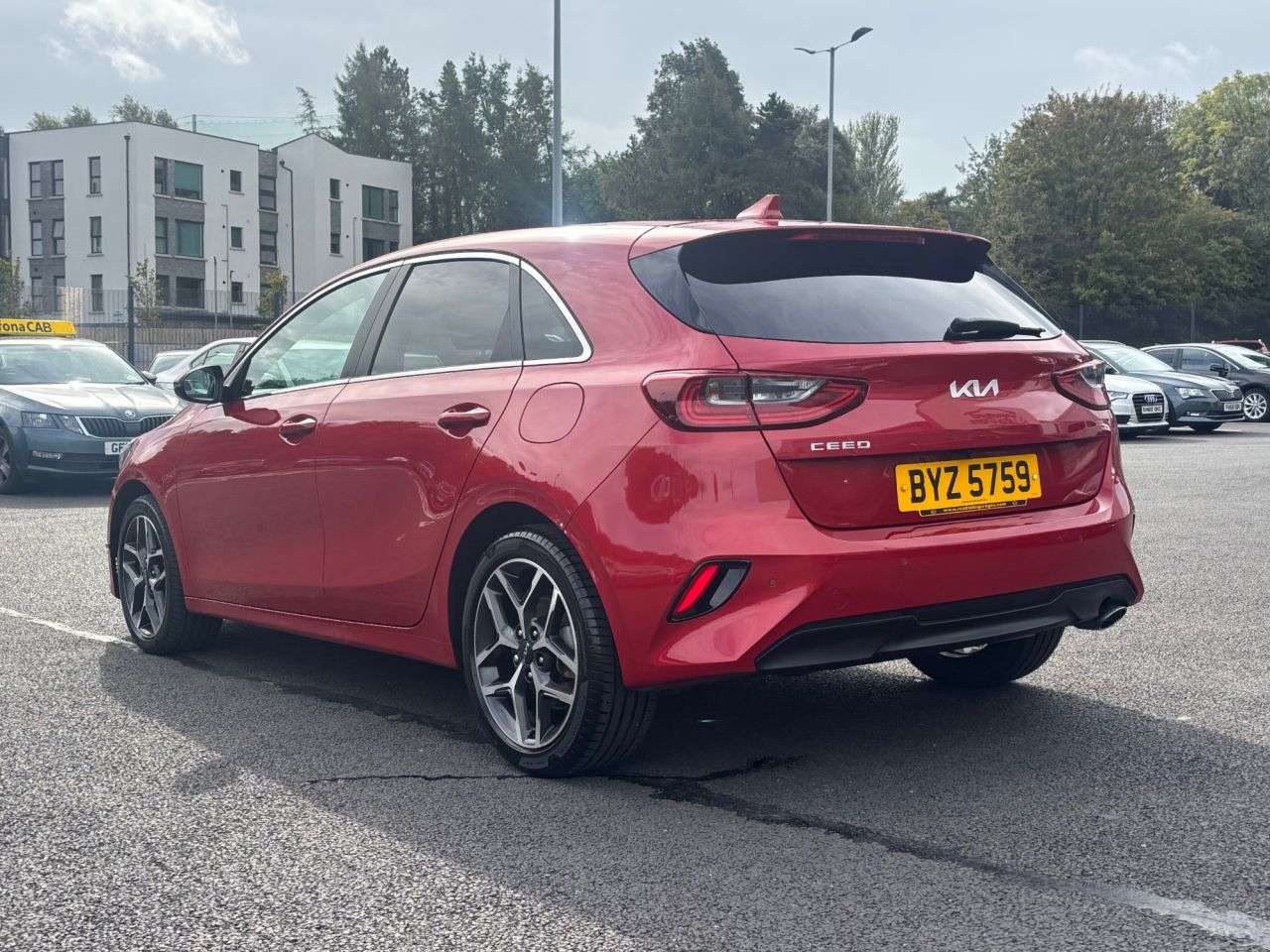 A 2022 KIA CEED 1.5 T-GDi 3 Hatchback 5dr Petrol Manual Euro 6 (s/s) (158 bhp) Hatch (158BH A 2022 KIA CEED 1.5 T-GDi 3 Hatchback 5dr Petrol Manual Euro 6 (s/s) (158 bhp) Hatch (158BH