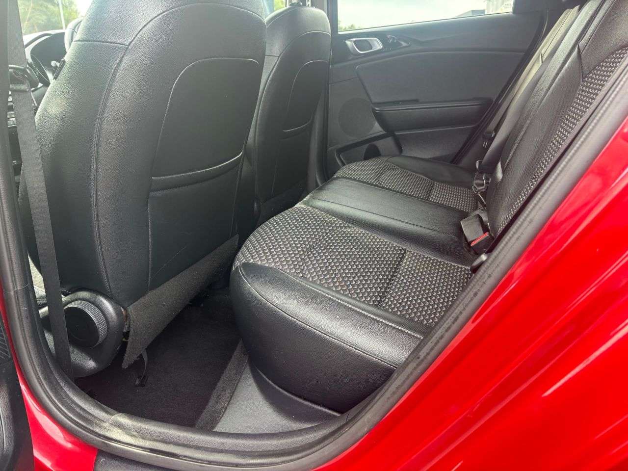 2022 KIA CEED 2022 KIA CEED