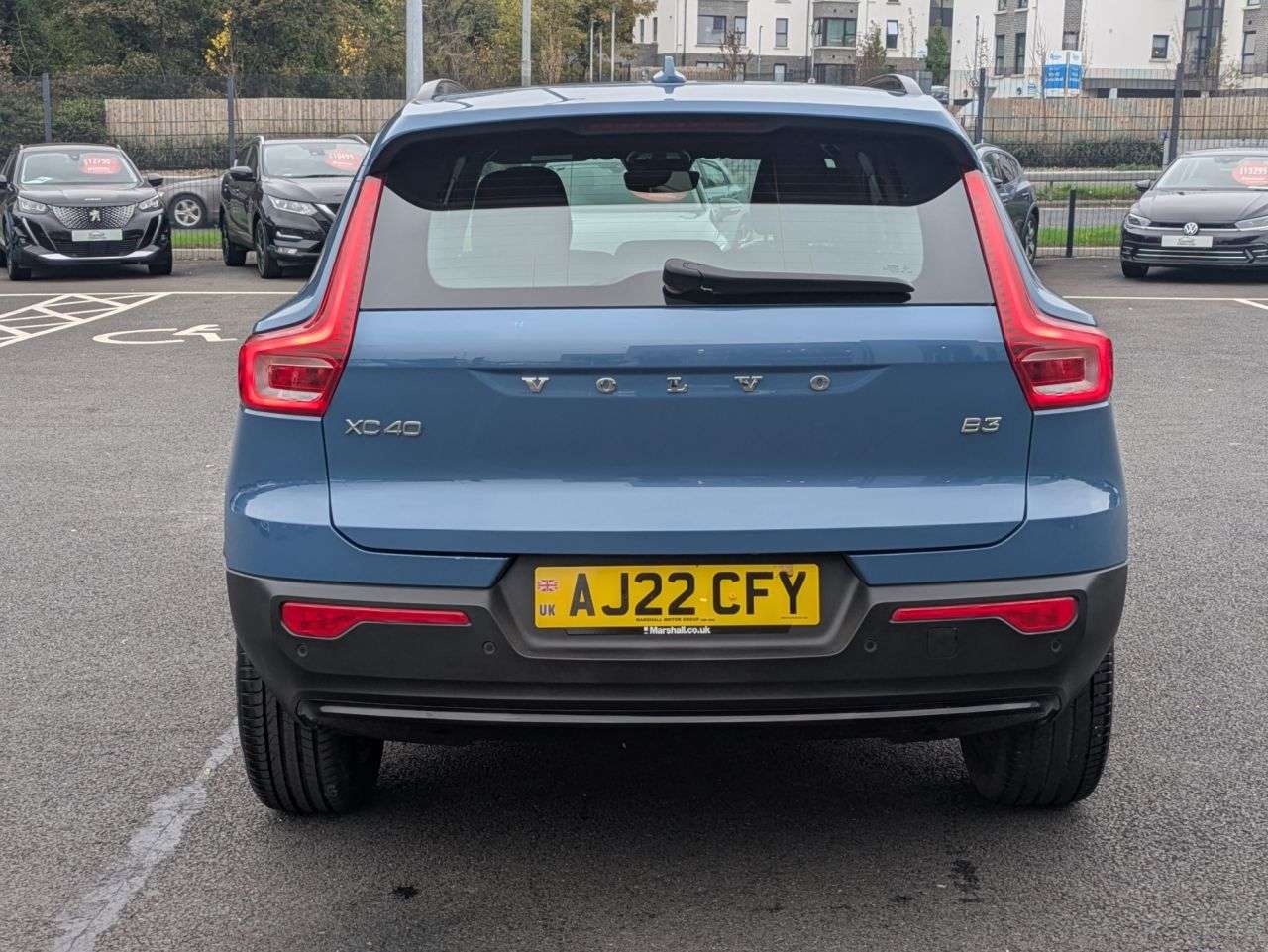 2022 VOLVO XC40 2022 VOLVO XC40