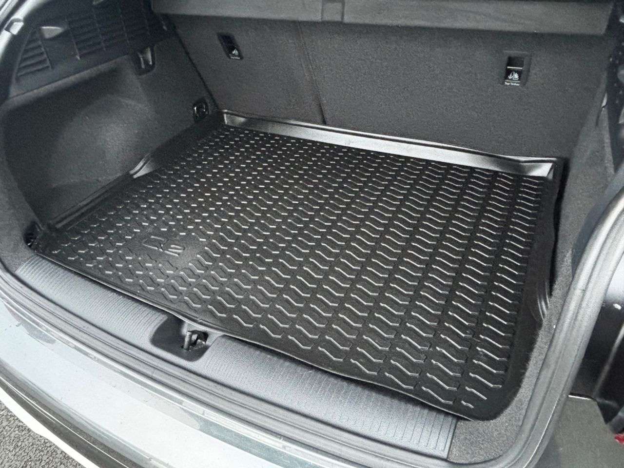 2020 AUDI Q2 2020 AUDI Q2