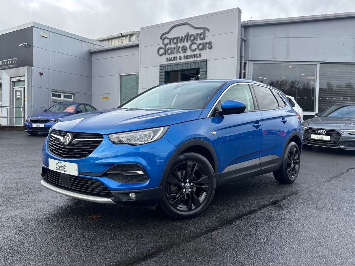 Check out this Vauxhall Grandland X 2020 Diesel Manual