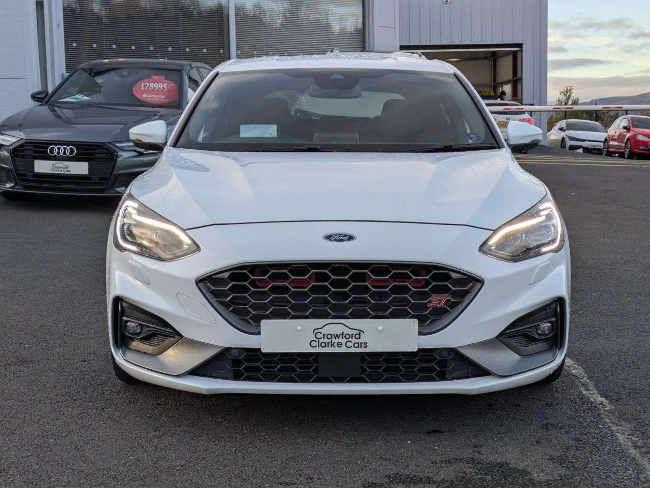 A 2020 FORD FOCUS 2.3T EcoBoost ST Hatchback 5dr Petrol Manual Euro 6 (s/s) (280 ps) A 2020 FORD FOCUS 2.3T EcoBoost ST Hatchback 5dr Petrol Manual Euro 6 (s/s) (280 ps)