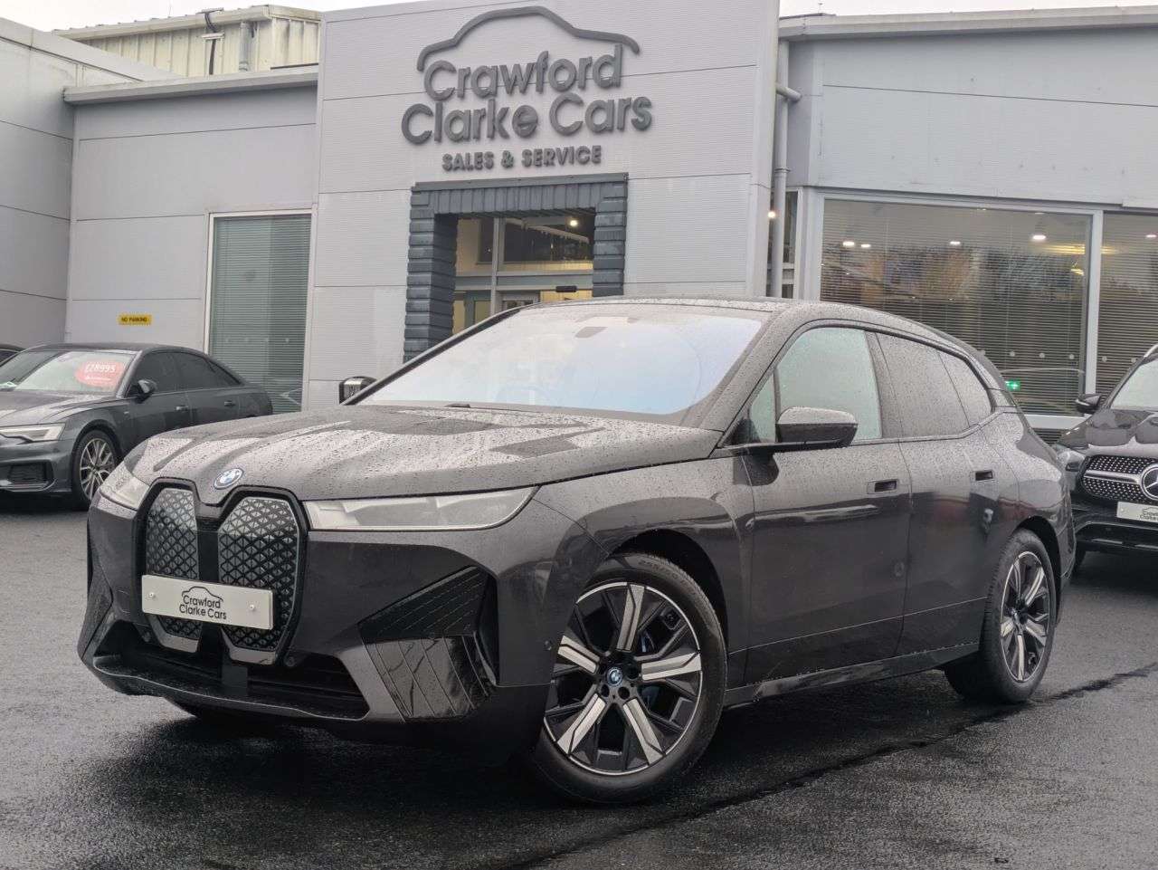 A 2022 BMW IX 40 76.6kWh M Sport 5dr xDrive (326 ps) NI REG - SUITABLE FOR EXPORT TO ROI A 2022 BMW IX 40 76.6kWh M Sport 5dr xDrive (326 ps) NI REG - SUITABLE FOR EXPORT TO ROI