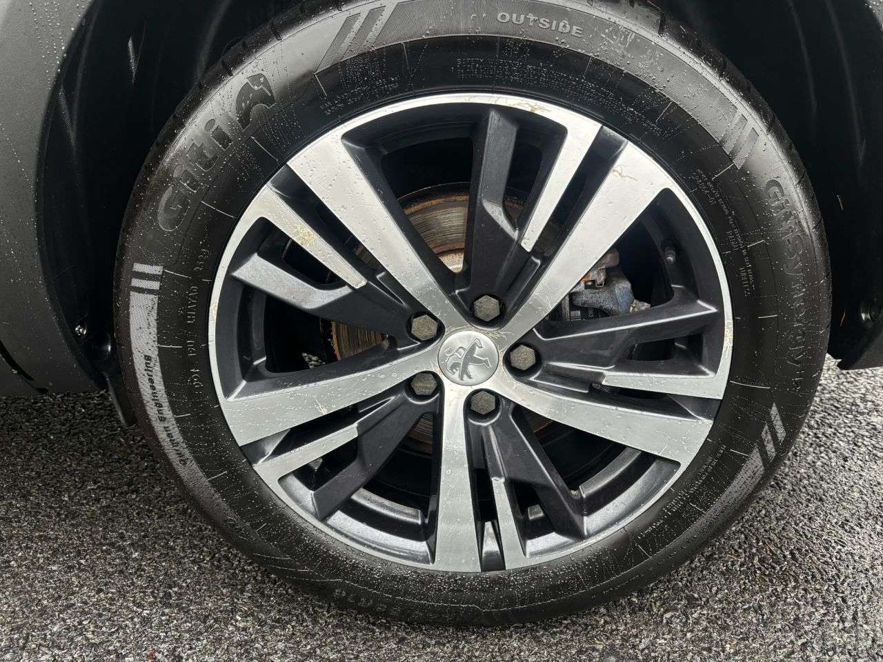 2019 PEUGEOT 5008 2019 PEUGEOT 5008