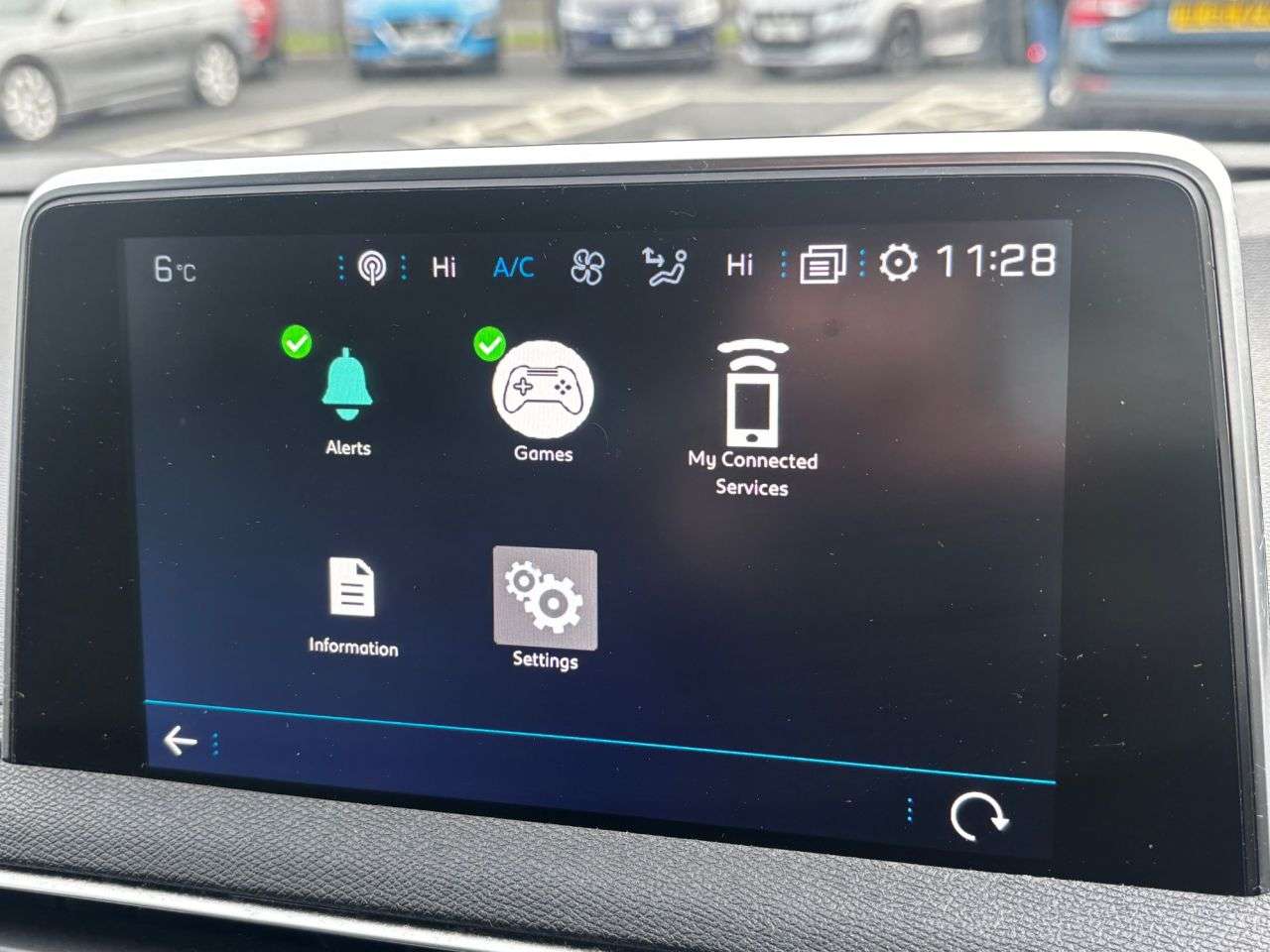 2019 PEUGEOT 5008 2019 PEUGEOT 5008