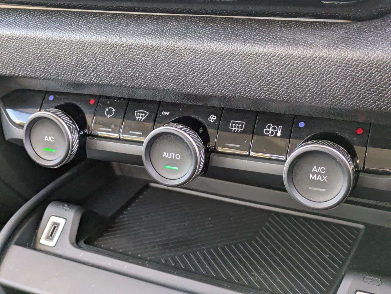 2022 CITROEN C4 2022 CITROEN C4