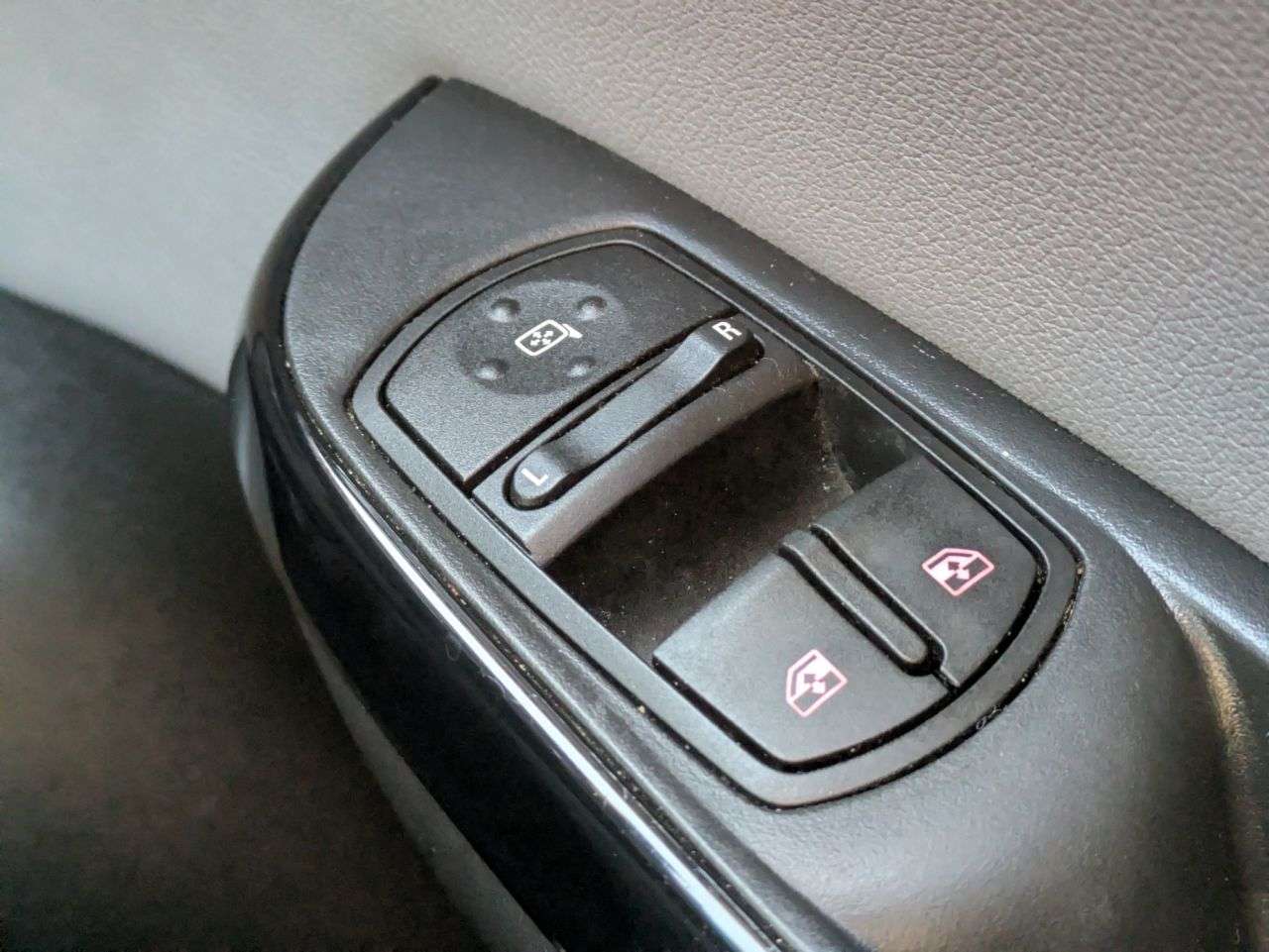 2018 VAUXHALL CORSA 2018 VAUXHALL CORSA