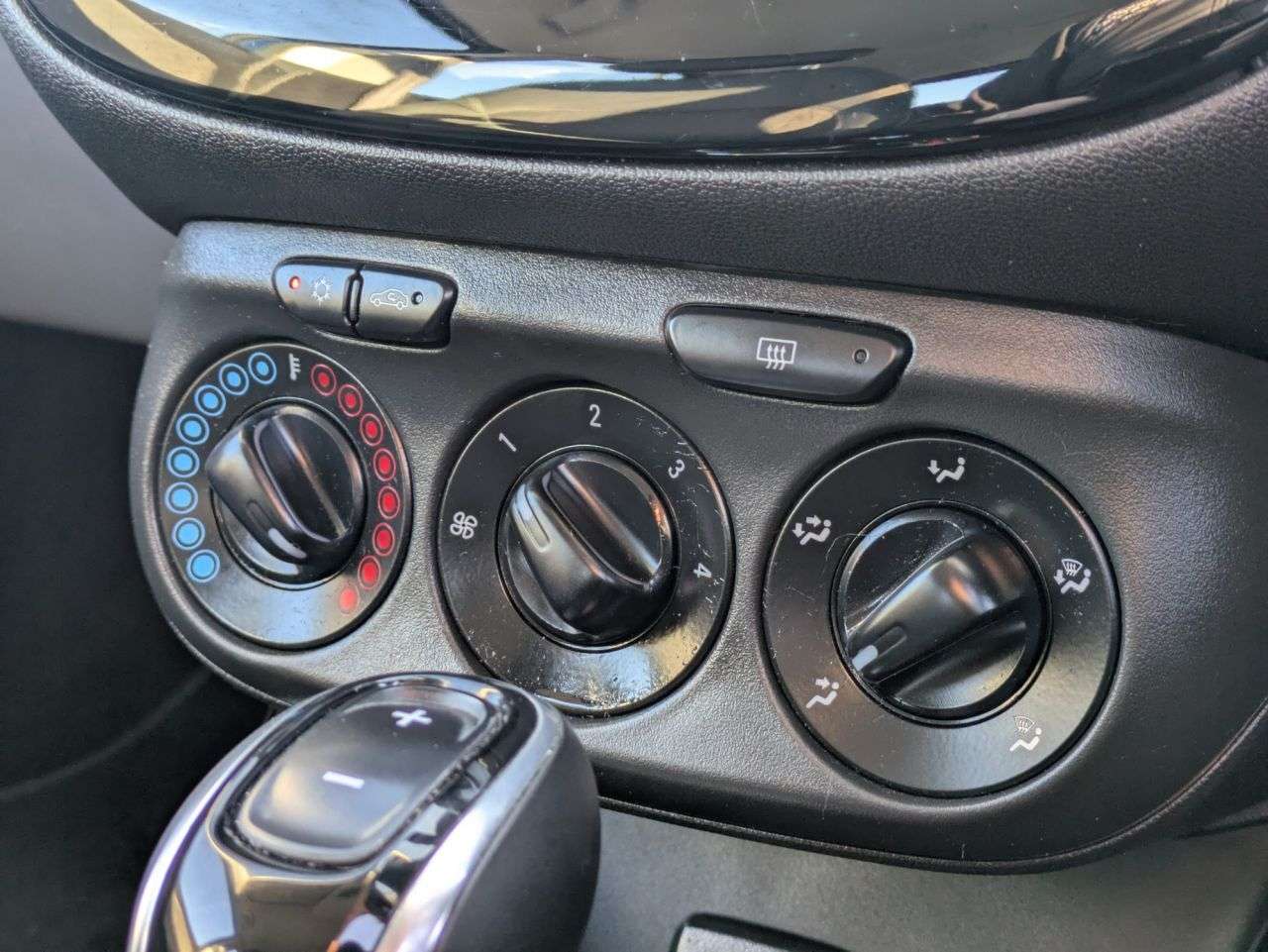 2018 VAUXHALL CORSA 2018 VAUXHALL CORSA