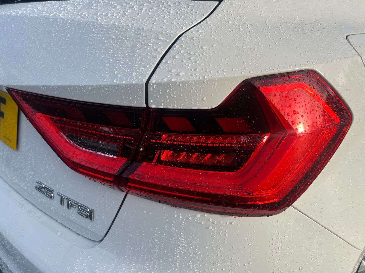 2022 AUDI A1 2022 AUDI A1